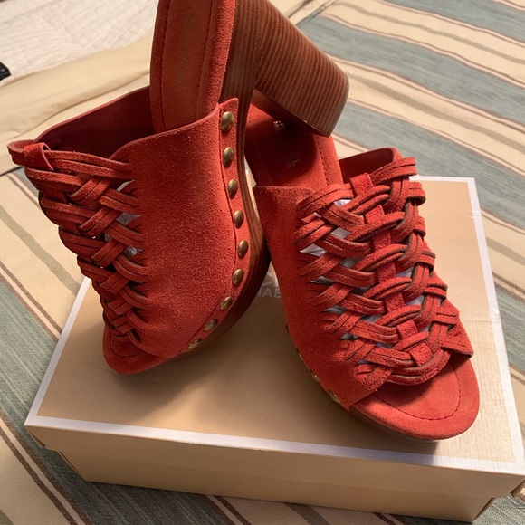 MK Fall clogs - Picture 1 of 3